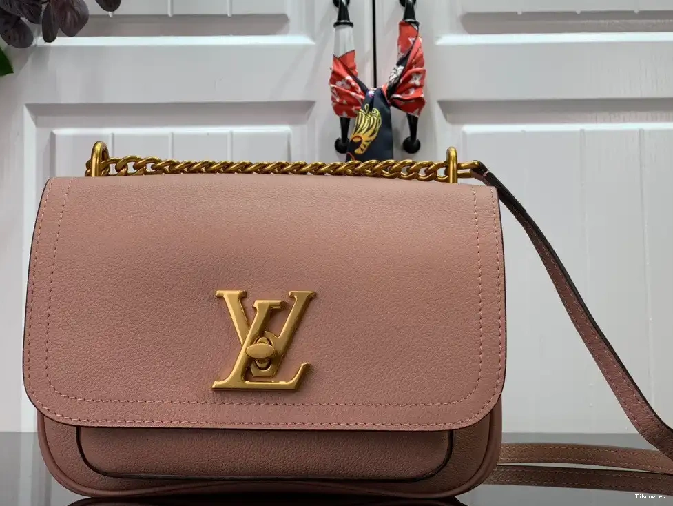 Affordable CHAIN LOCKME VUITTON PM LOUIS 0507